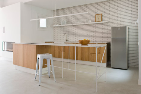 Rocha Apartment by Colombo and Serboli Architecture
