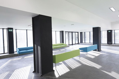 Bioinnova office block by Tatiana Bilbao