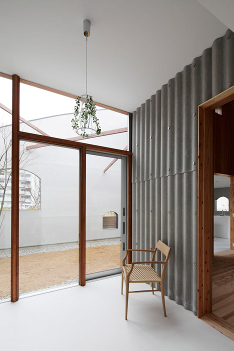 Backstage House by Y+M Design Office