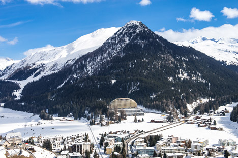 Davos Hotel by OIKIOS