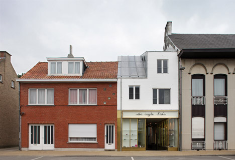 Deruyte Childrens Shoe Shop by ONO