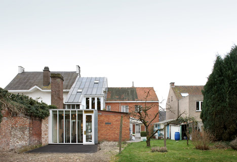 Deruyte Childrens Shoe Shop by ONO