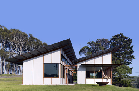 Dogtrot House by Dunn & Hillam
