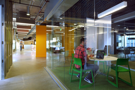 Funny Or Die Offices by Clive Wilkinson