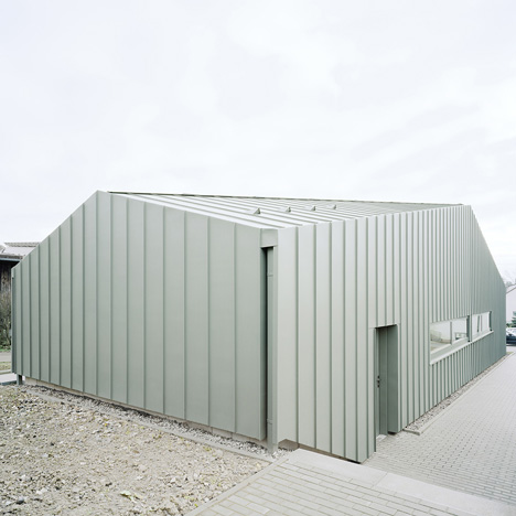 Hangar XS from Ecker Architekten