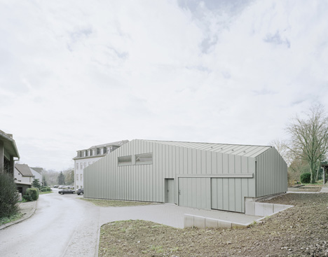 Hangar XS from Ecker Architekten