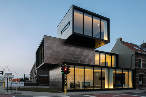 Hectaar office in Roeselaar by CAAN Architecten