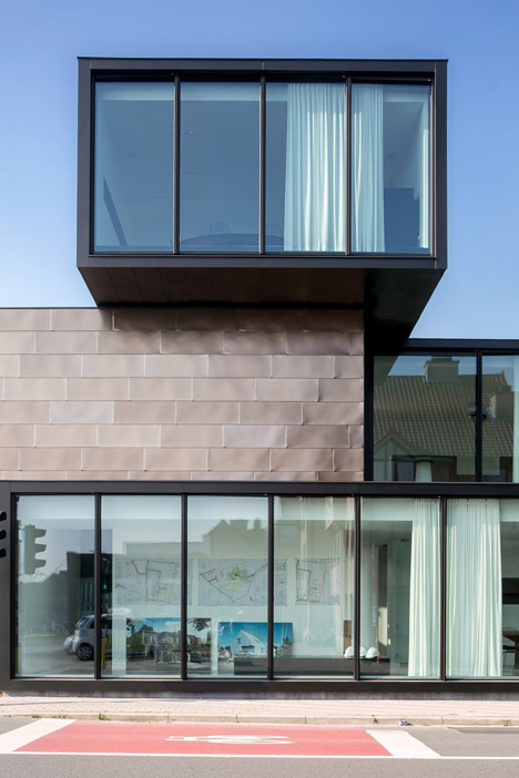 Hectaar office in Roeselaar by CAAN Architecten