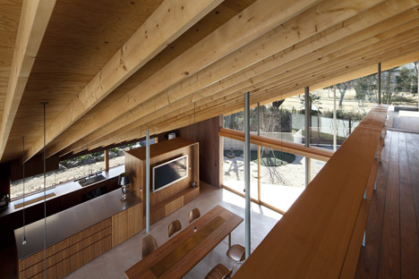 House in Chiba by Suppose Design Office