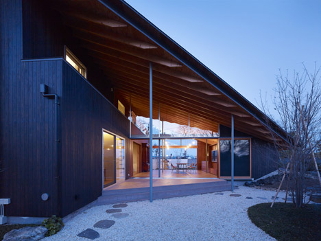 House in Chiba by Suppose Design Office