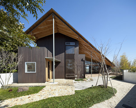 House in Chiba by Suppose Design Office