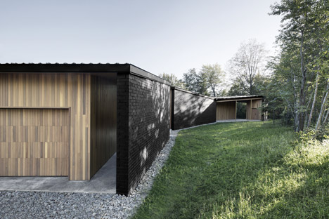 L'Écran House by Alain Carle Architecte