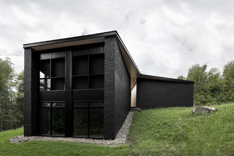 L'Écran House by Alain Carle Architecte