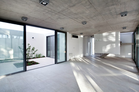 Pedro House by VDV ARQ