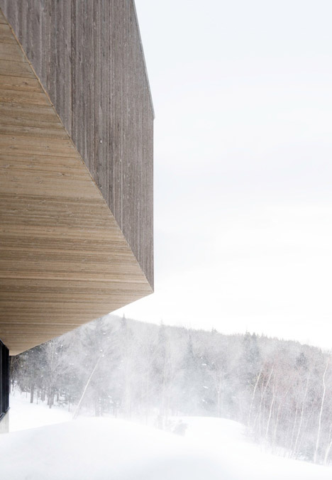 Residence Roy-Lawrence by Chevalier Morales Architectes