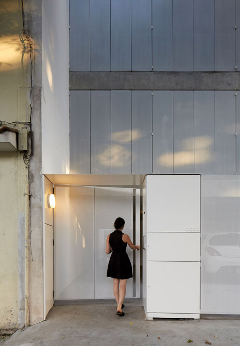 Sucre 4444 by Esteban-Tannenbaum Architects