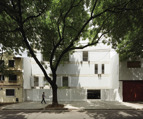 Sucre 4444 by Esteban-Tannenbaum Architects