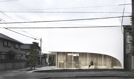 Timber Dentistry by Kohki Hiranuma