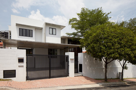 Voila House by Fabian Tan