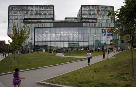 "Oppressive" Woolwich Central development wins Carbuncle Cup 2014