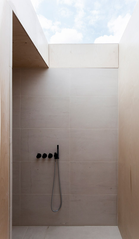 Balham House interior by Simon Astridge