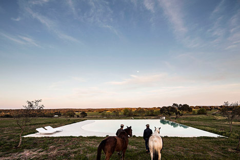 Casa no Tempo by Aires Mateus