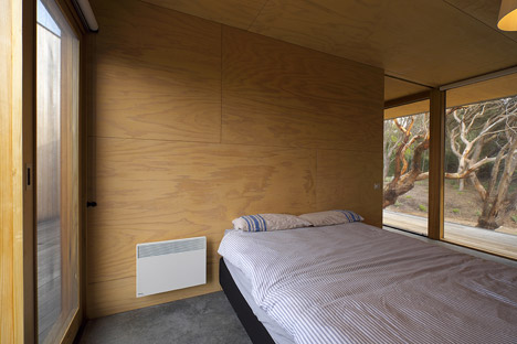 Great Ocean Road House by ITN Architects