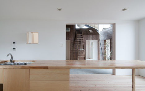 Rain Shelter House by Y+M Design