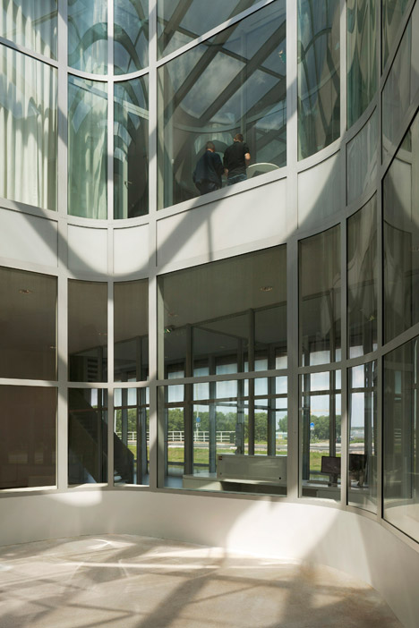 Regiocentrale Zuid by Wiel Arets