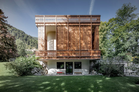 Villa by the Lake by Alexander Diem
