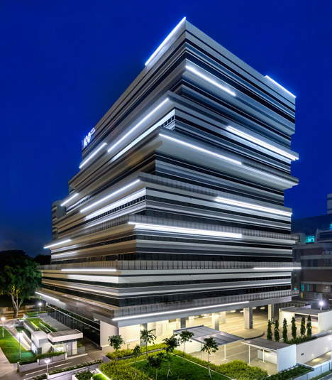 100PP office building by MOD