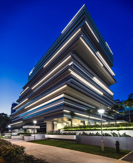 100PP office building by MOD