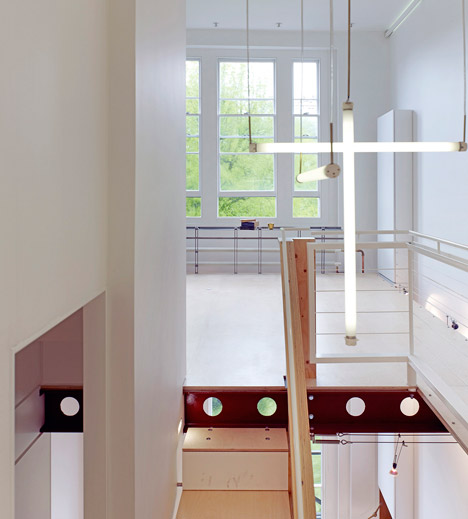 Elgin Crescent apartment by Andrew Pilkington