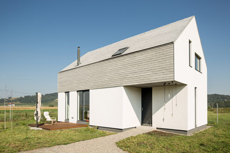 omHOUSE by insert studio