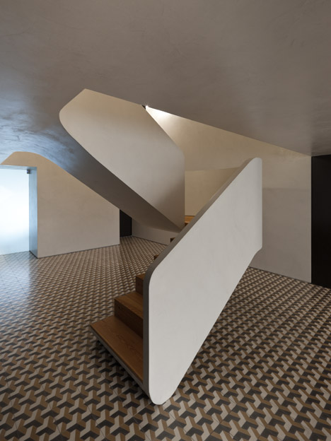 Apartamento Em Braga by Correia/Ragazzi Arquitectos