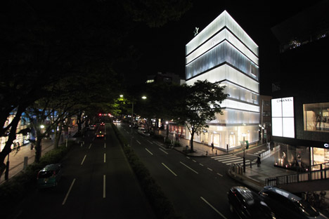 Christian Dior Tokyo flagship store by Peter Marino