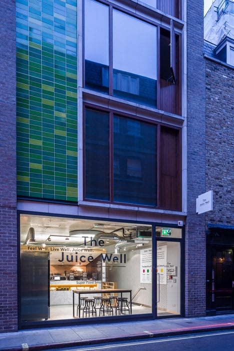 Cold Press Juice Bar by Jump Studios