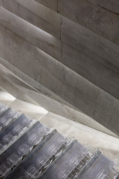 Concert hall in Blaibach by Peter Haimerl