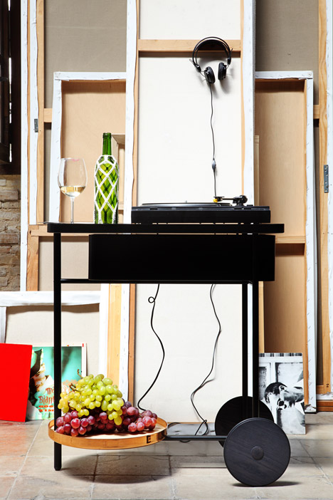 Float kitchen by MUT