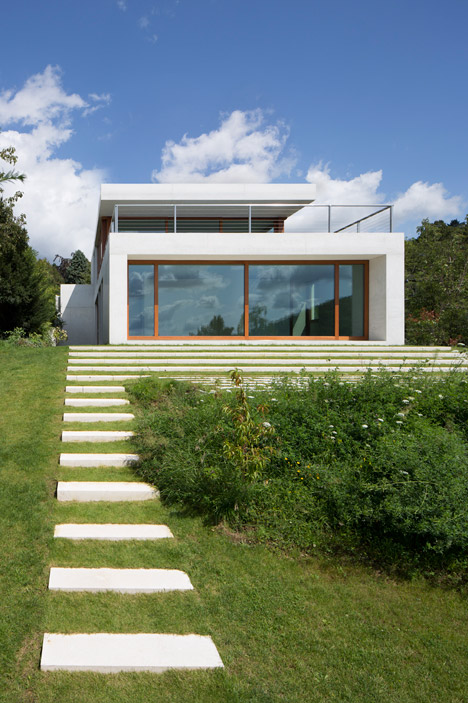 Villa S by Ian Shaw Architekten