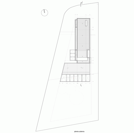 GB House by emA Arquitectos