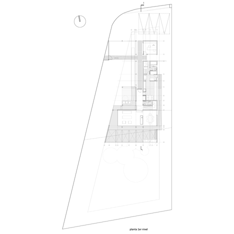GB House by emA Arquitectos