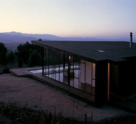 Deck House by Assadi + Pulido