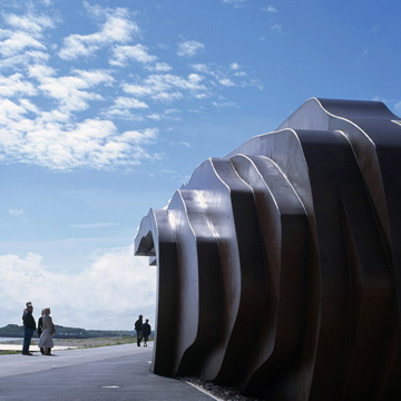 More images of Heatherwick’s East Beach Cafe