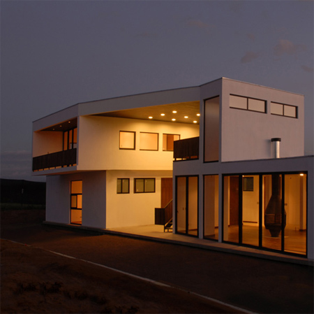 Doubleview House by Murúa-Valenzuela architects