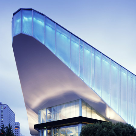 Xi Gallery by Mass Studies