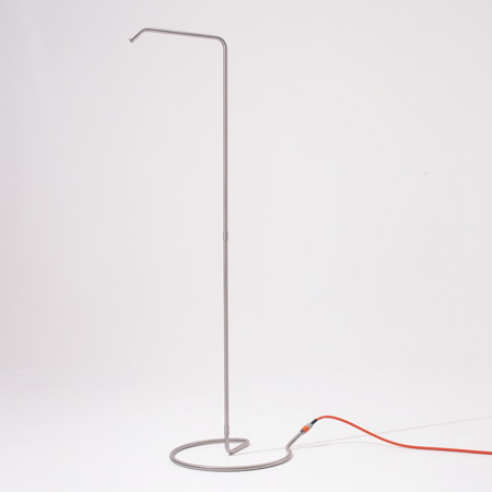 Serpentine outdoor shower by Tom de Vrieze