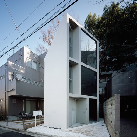 63.02° house by Schemata Architecture Office