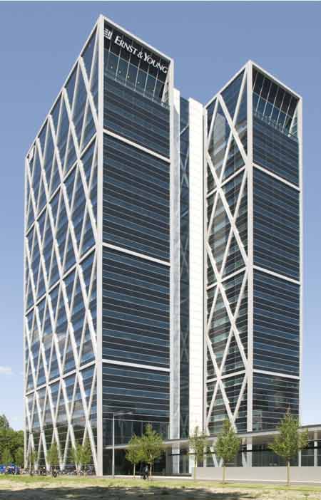 Vivaldi Tower by Foster + Partners