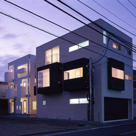 Twin-Bricks House by Atelier Tekuto